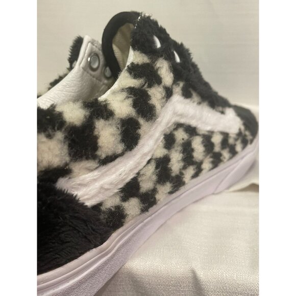 SH7008- Vans Fuzzy Checkerboard Old Skool Black White Men’s 7 / Women’s 8.5 - Picture 7 of 10